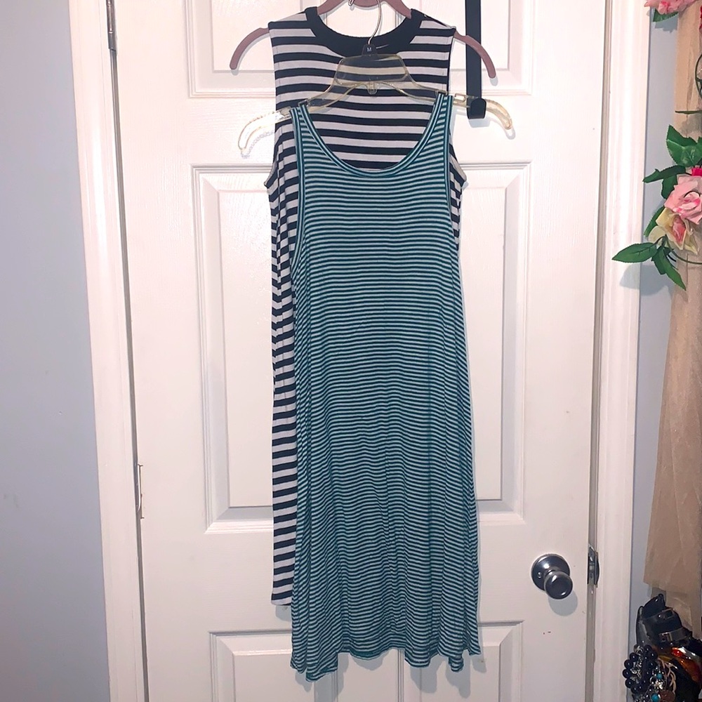 💎5/$20 2 STRIPED FLOWY DRESSES